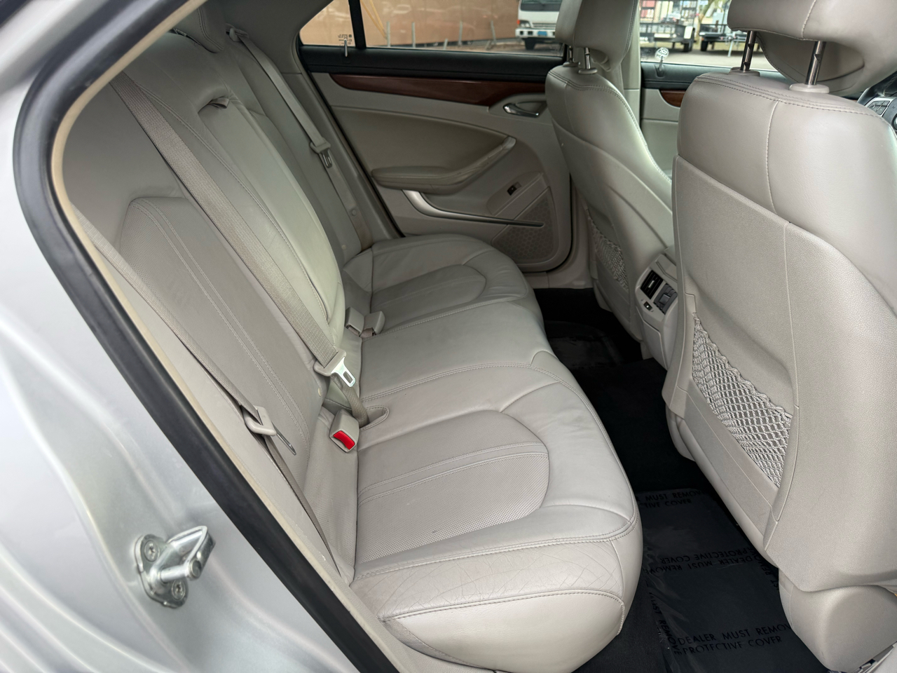 Cadillac CTS 3.0L Luxury AWD 2010