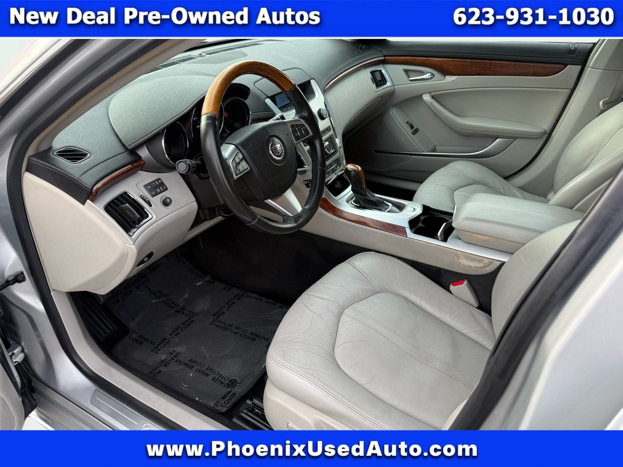 Cadillac CTS 3.0L Luxury AWD 2010