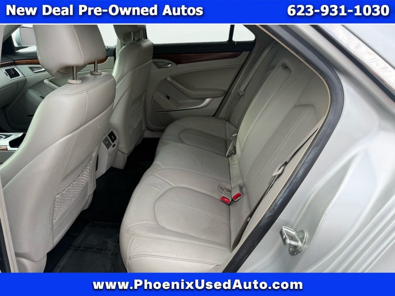 Cadillac CTS 3.0L Luxury AWD 2010