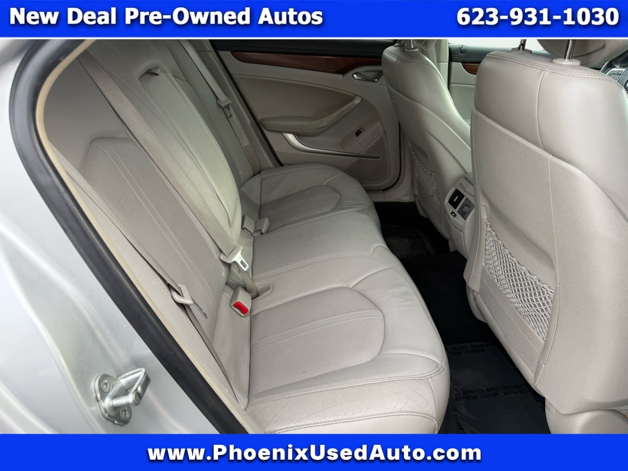 Cadillac CTS 3.0L Luxury AWD 2010