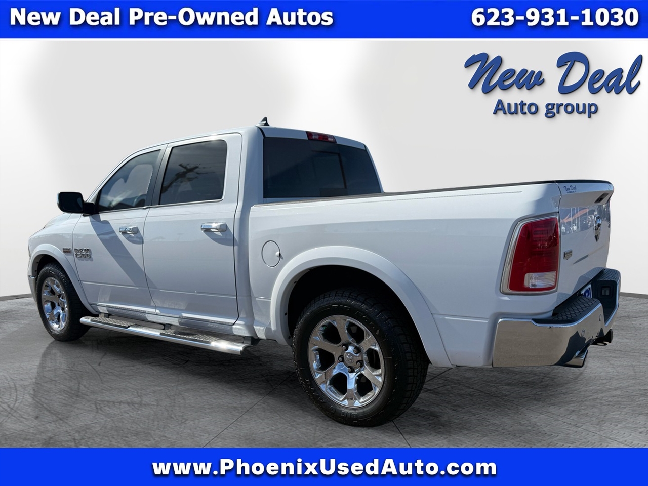 RAM 1500 Laramie Crew Cab SWB 2WD 2014