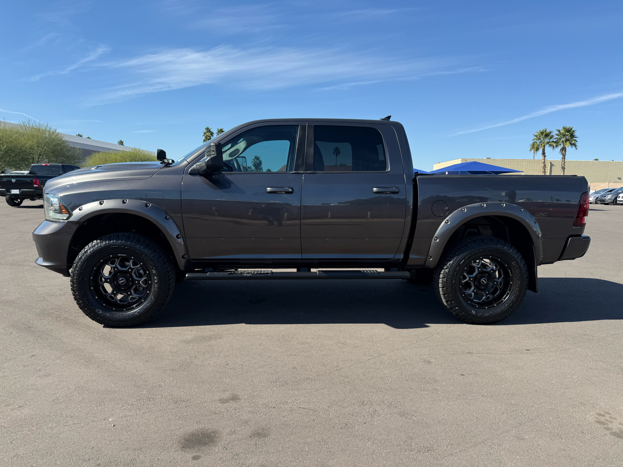 RAM 1500 4WD Crew Cab 140.5" Tradesman 2014