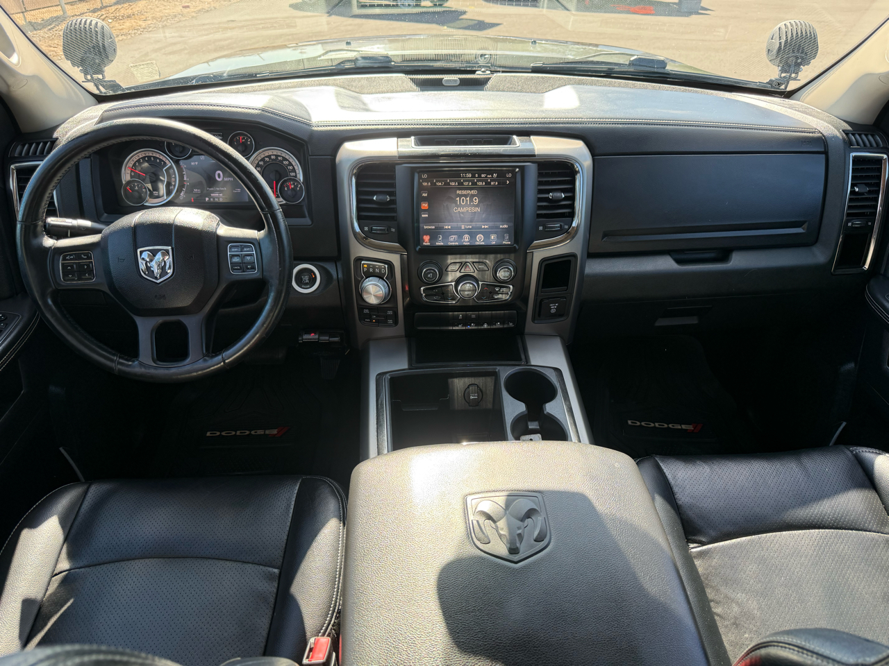 RAM 1500 4WD Crew Cab 140.5" Tradesman 2014