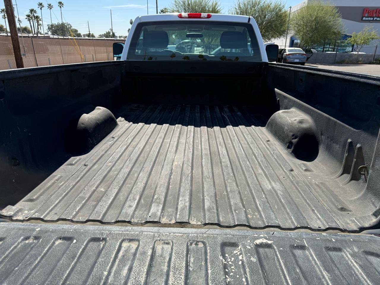 GMC Sierra 2500HD 2WD Reg Cab 142" 2014