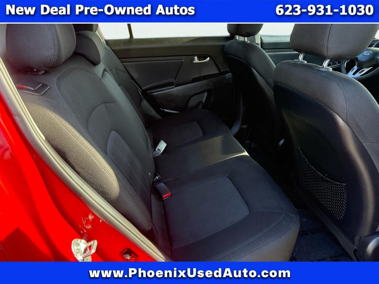 Kia Sportage LX FWD 2012