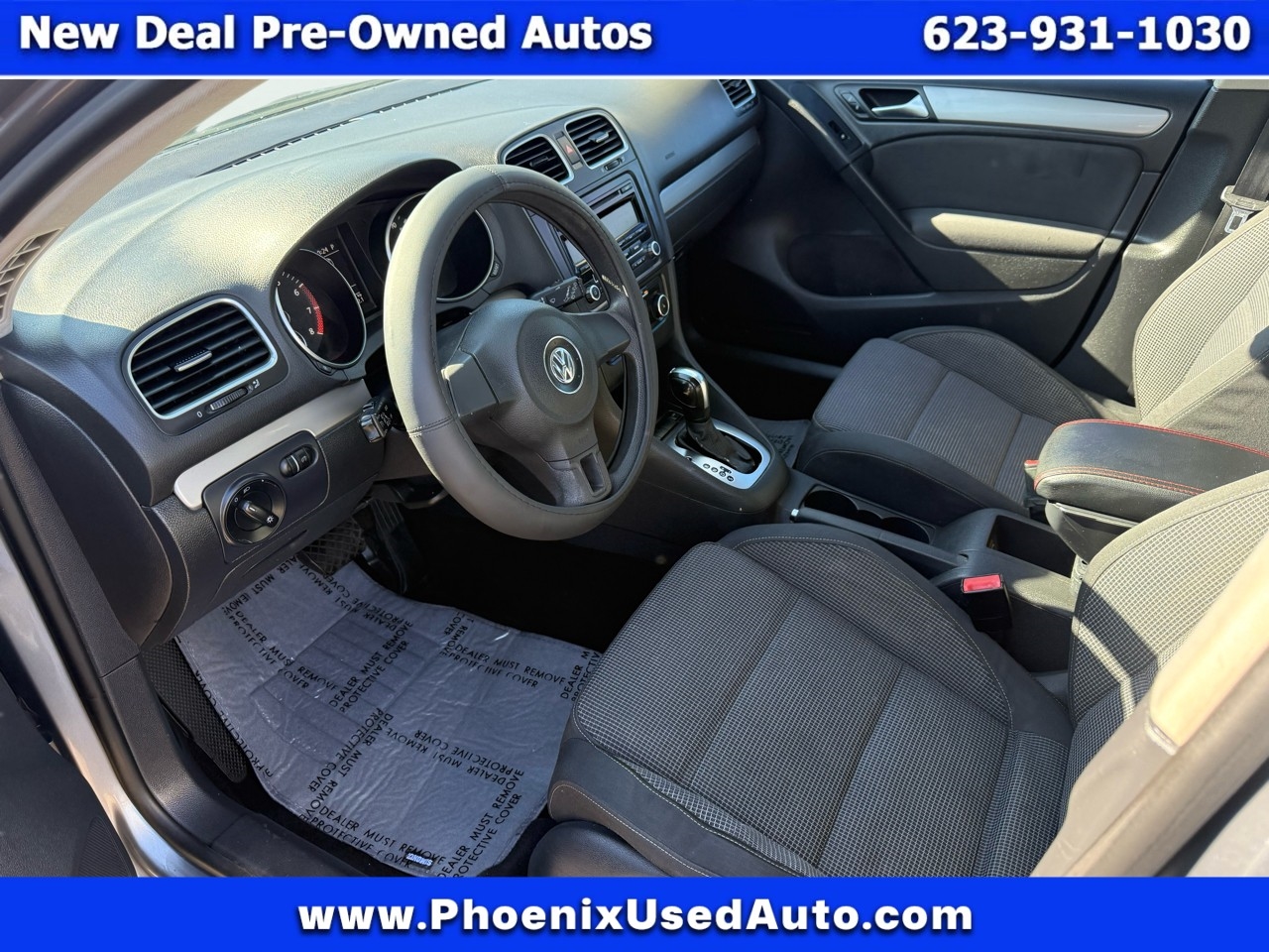 Volkswagen Golf 2.5L 4-Door PZEV 2011