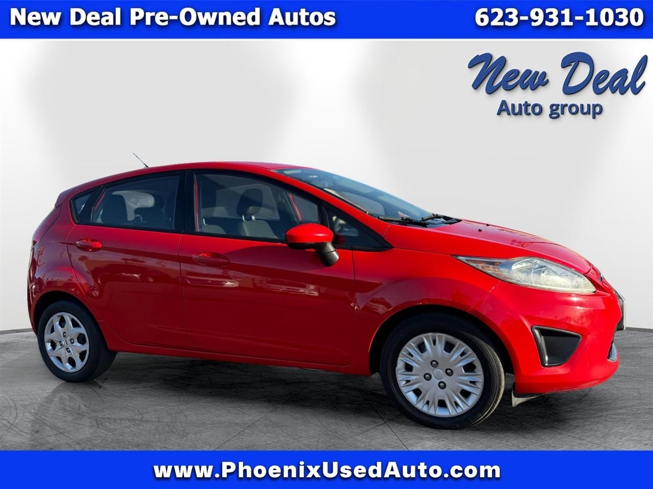 2012 Ford Fiesta SE Hatchback
