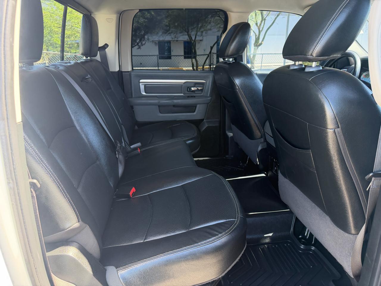 RAM 1500 4WD Crew Cab 149" Big Horn 2018
