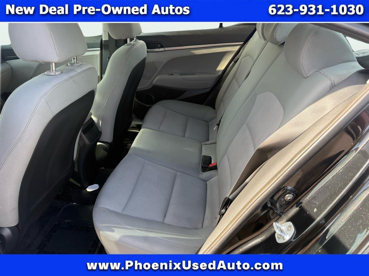 Hyundai Elantra SE 6AT 2017