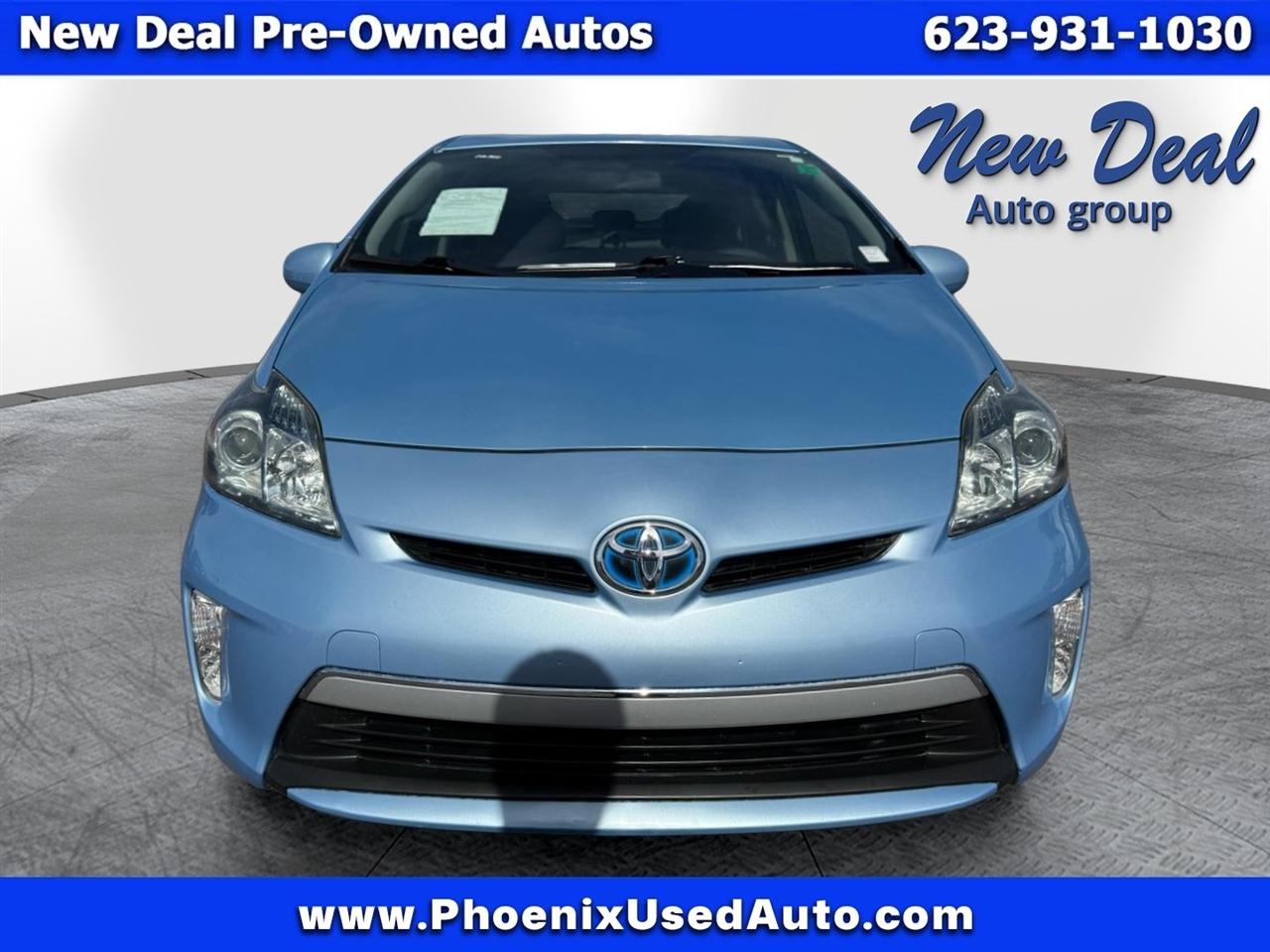 Toyota Prius Plug-In 2012