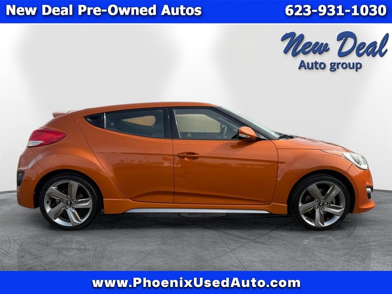 Hyundai Veloster Base 2013