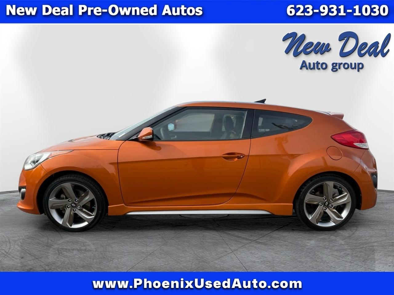 Hyundai Veloster Base 2013