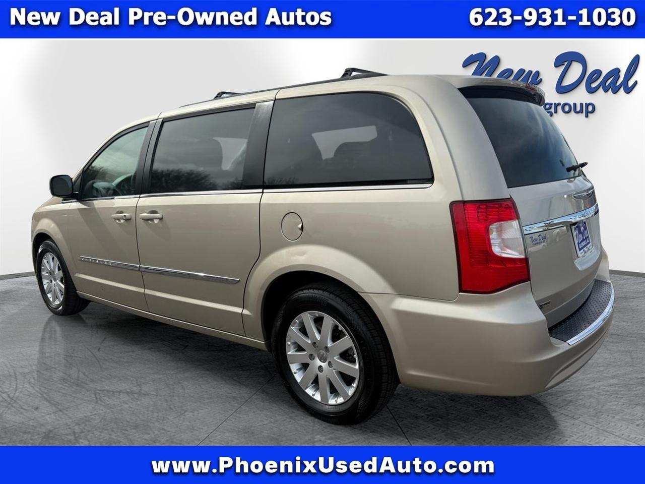 Chrysler Town & Country Touring 2016