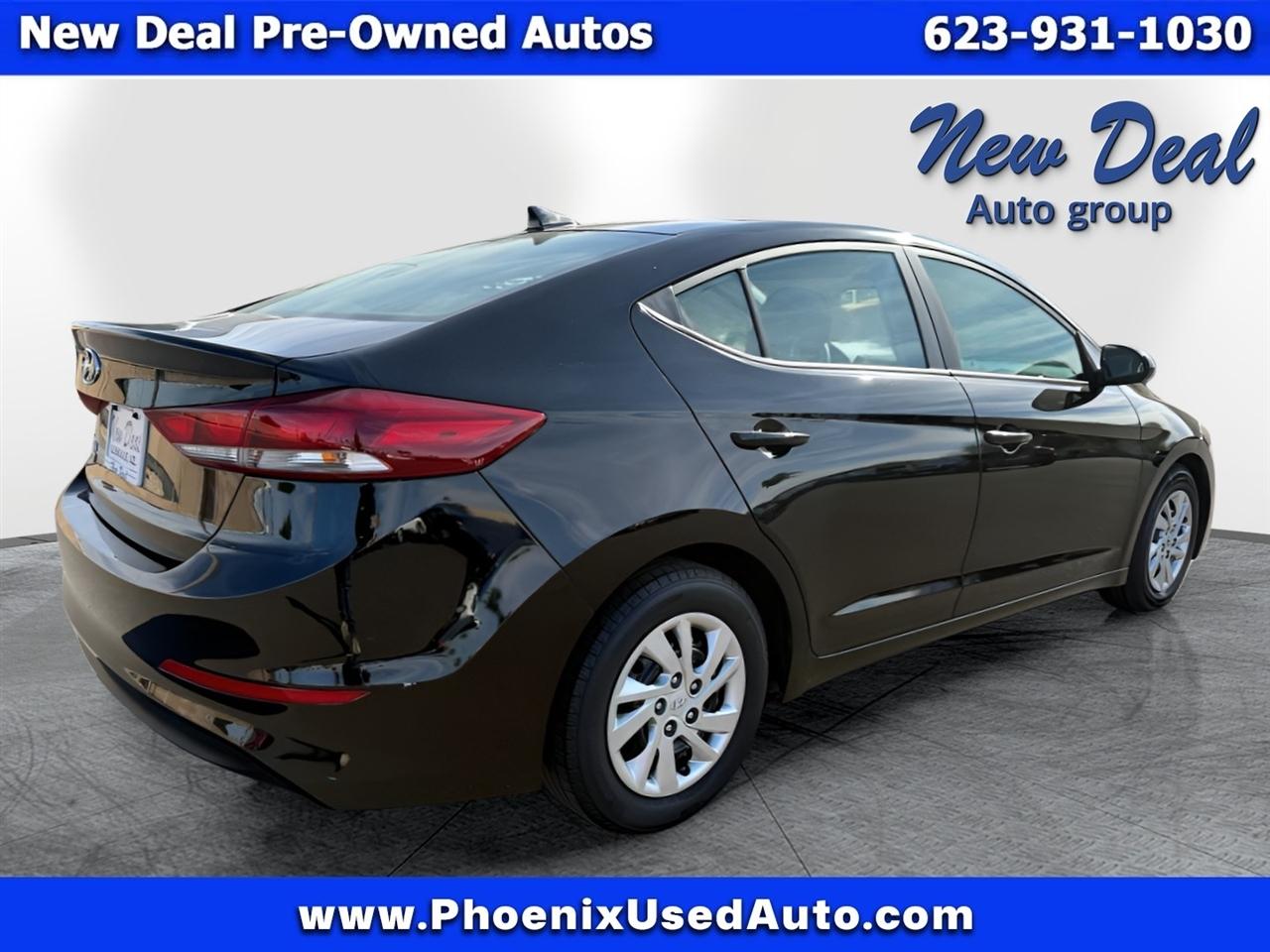 Hyundai Elantra SE 6AT 2017