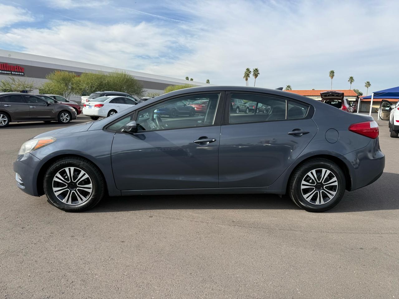 Kia Forte LX w/Popular Package 2016