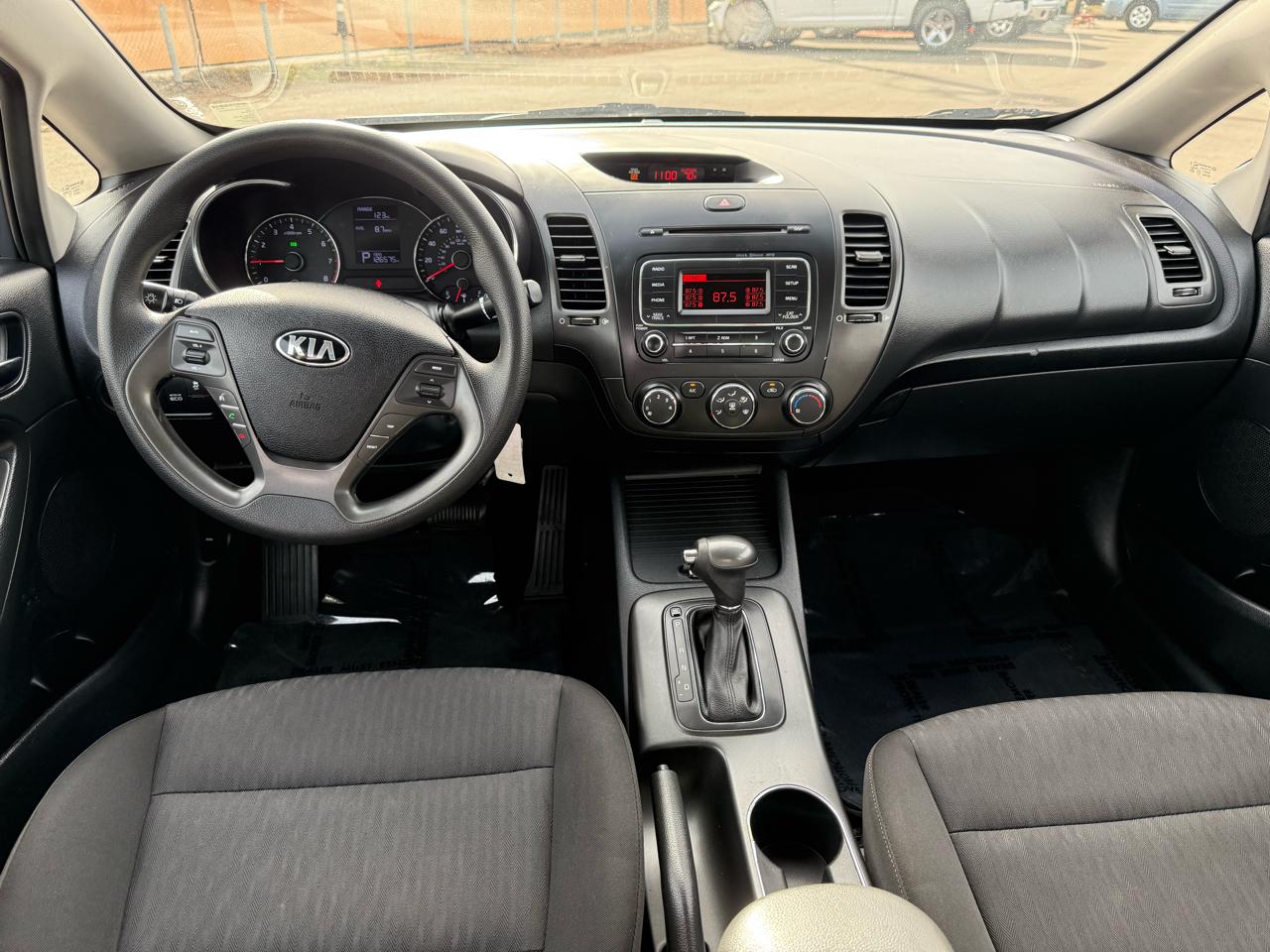 Kia Forte LX w/Popular Package 2016