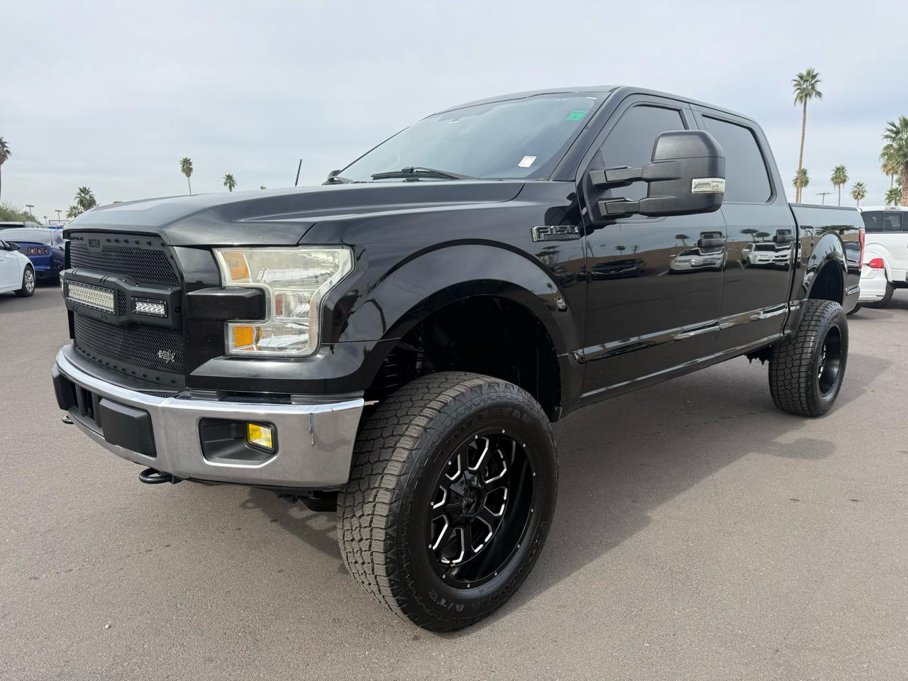Ford F-150 4WD SuperCrew 139" XL 2017