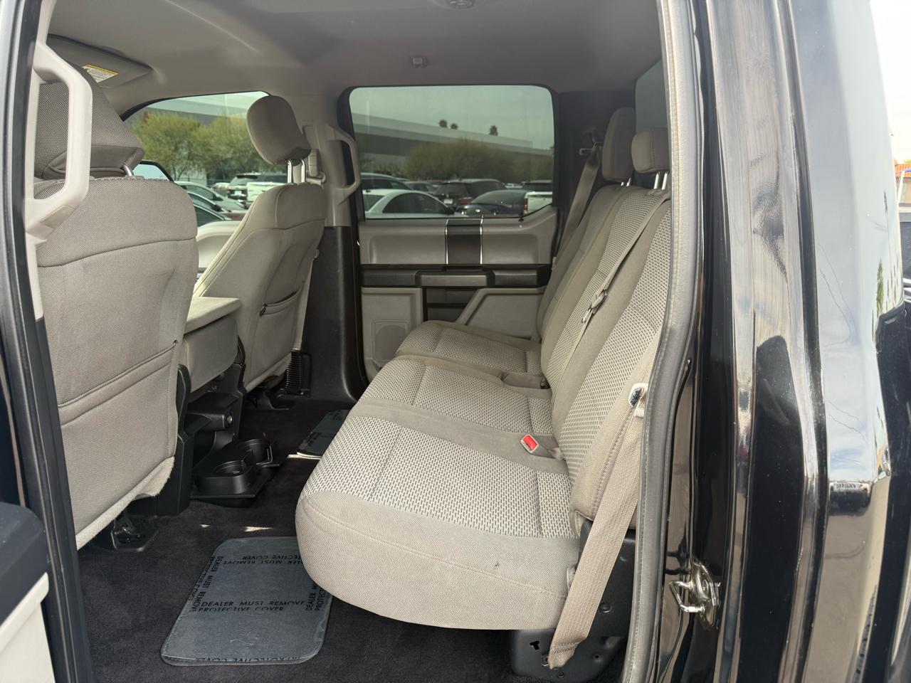 Ford F-150 4WD SuperCrew 139" XL 2017