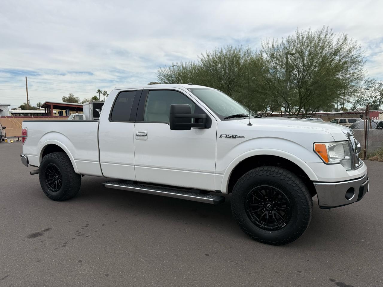 2010 Ford F-150 2WD SuperCab 145" XL