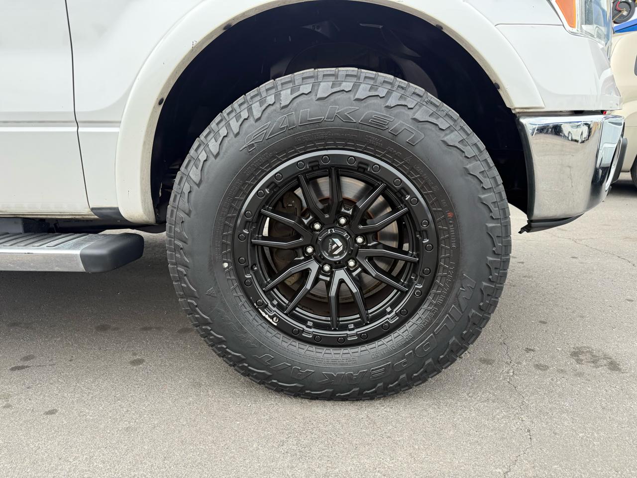 Ford F-150 2WD SuperCab 145" XL 2010