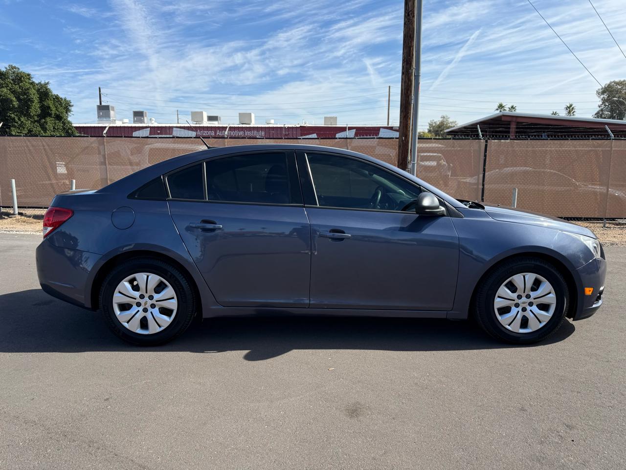 Chevrolet Cruze LS Auto 2013