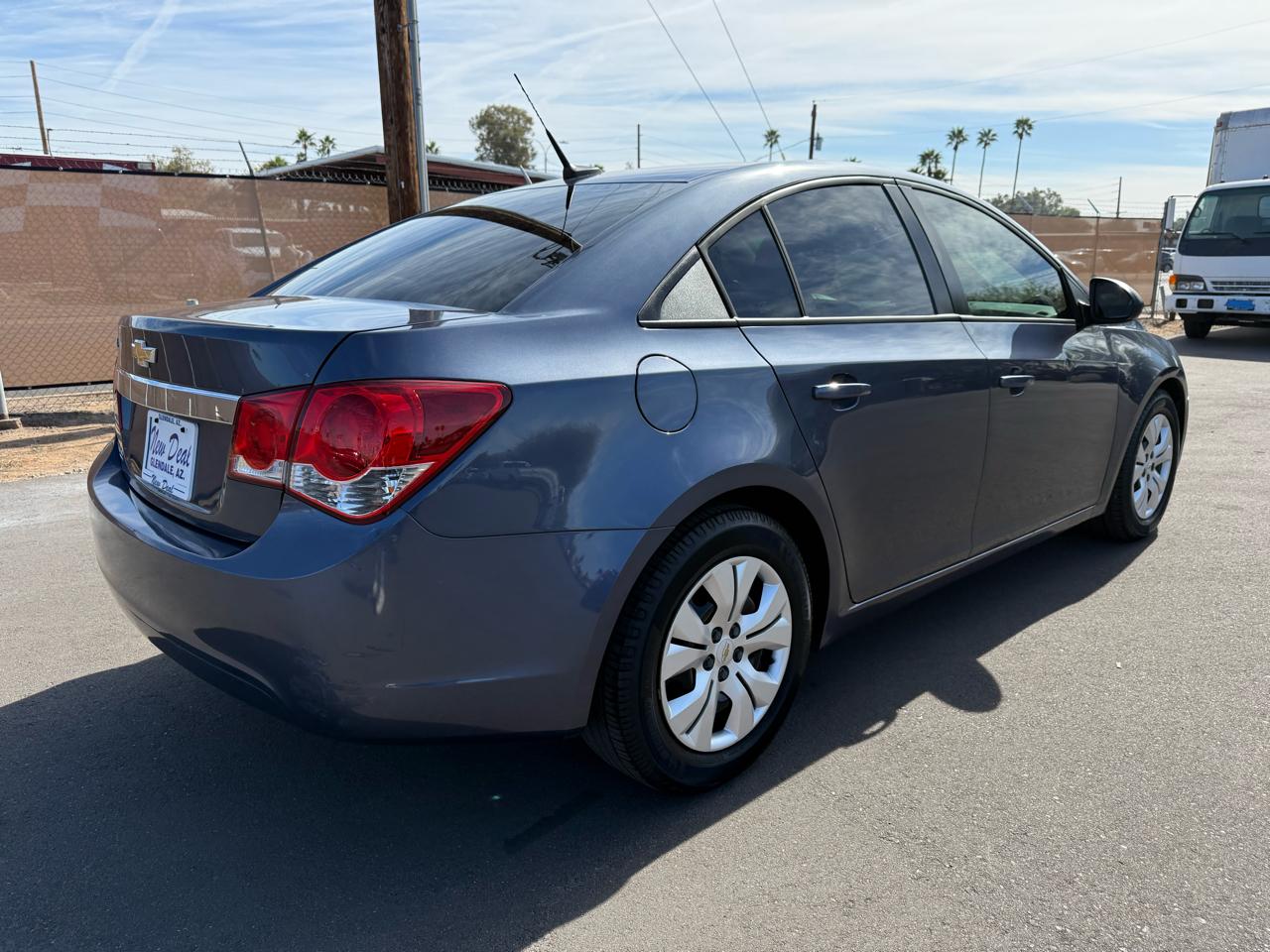 Chevrolet Cruze LS Auto 2013