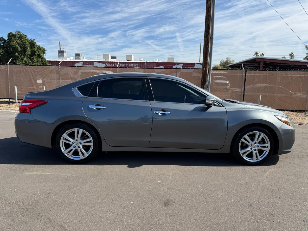 Nissan Altima 3.5 SL 2016