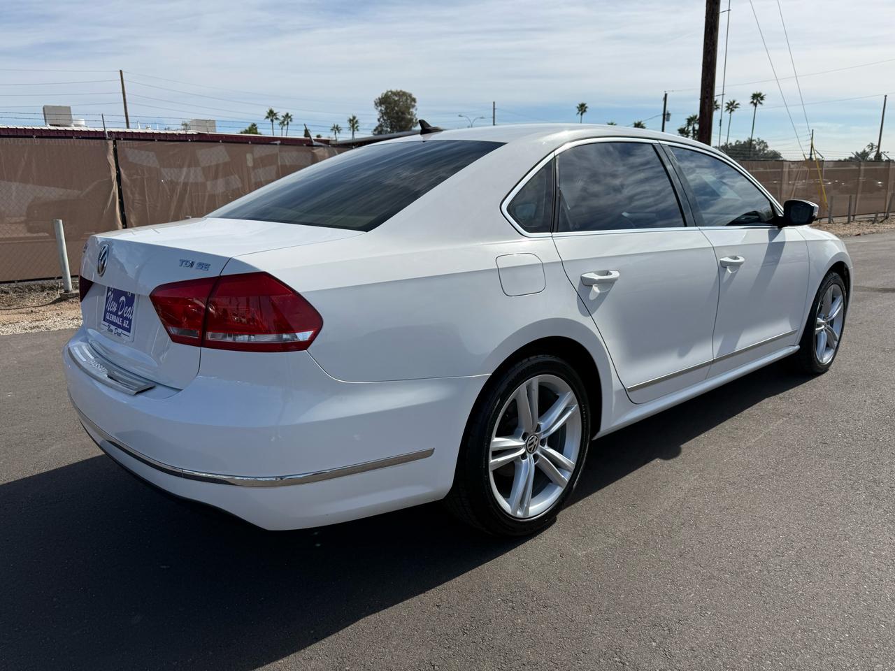 Volkswagen Passat 2.0L TDI SEL Premium 2013