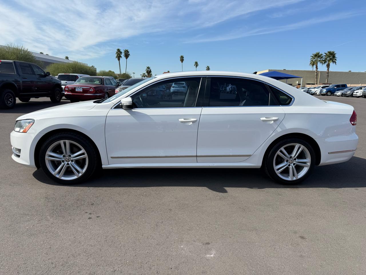 Volkswagen Passat 2.0L TDI SEL Premium 2013