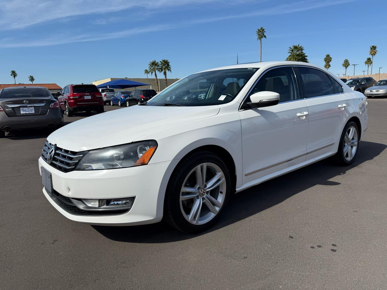 Volkswagen Passat 2.0L TDI SEL Premium 2013
