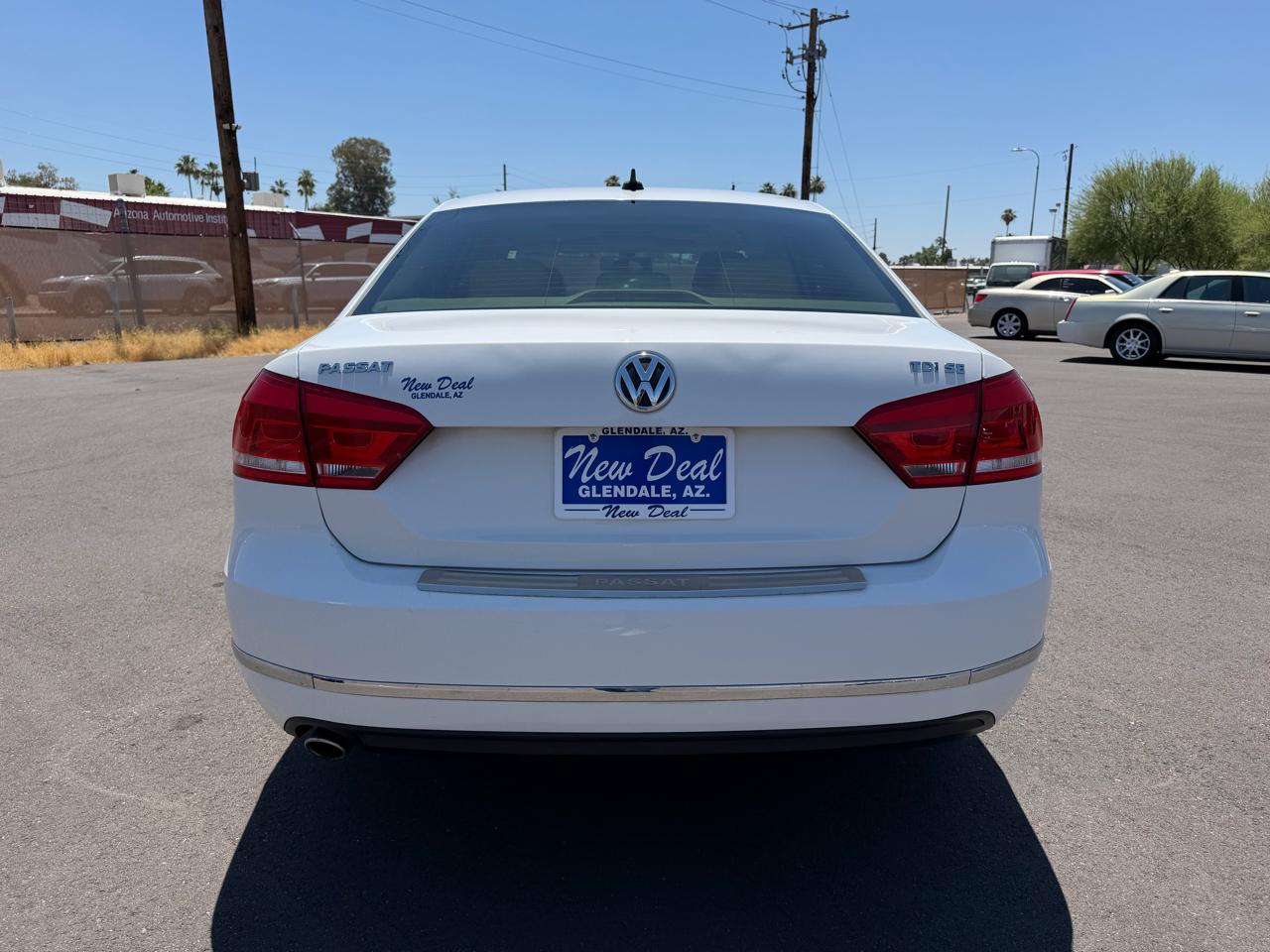 Volkswagen Passat 2.0L TDI SEL Premium 2013