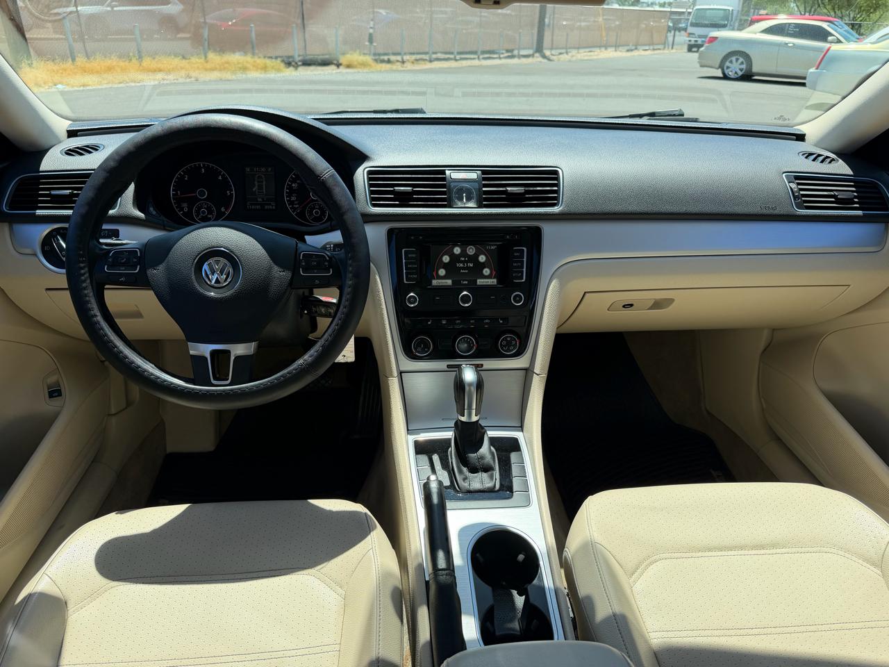 Volkswagen Passat 2.0L TDI SEL Premium 2013