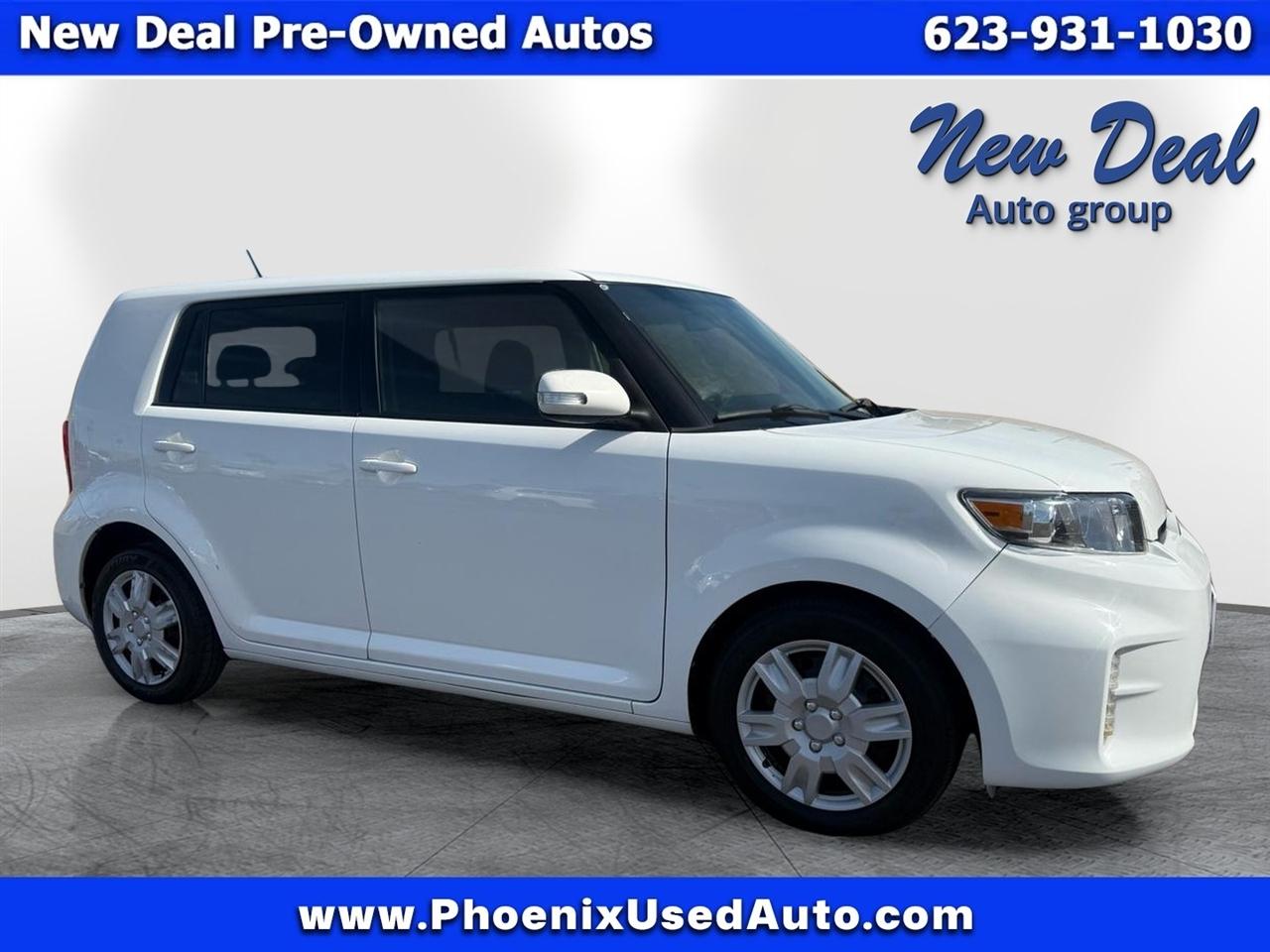 Scion xB 5-Door Wagon 5-Spd MT 2015