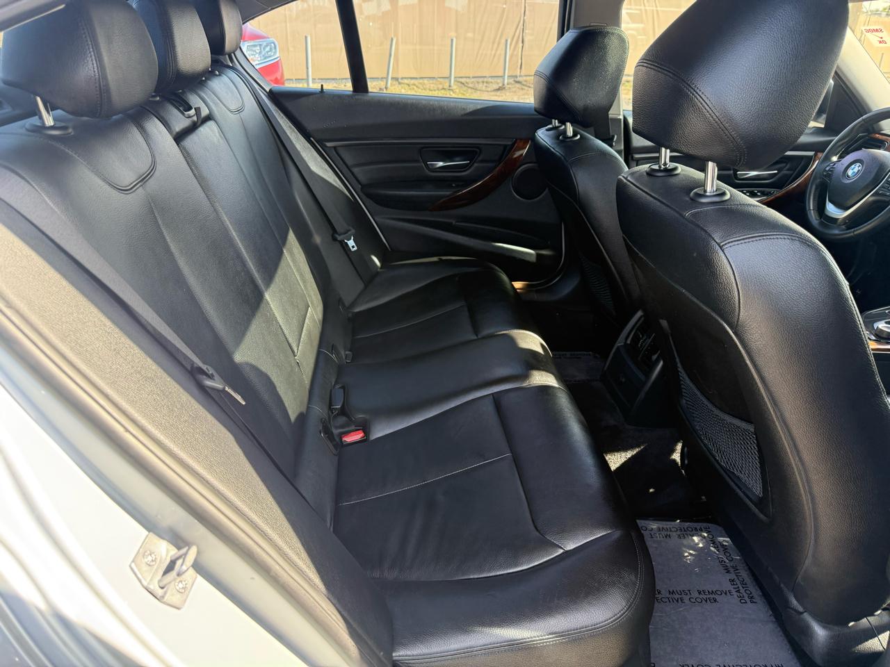 BMW 3-Series 328i Sedan 2014