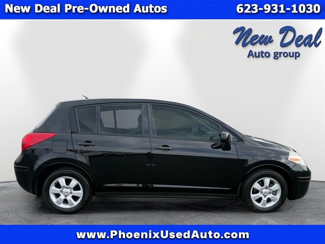 Nissan Versa 1.8 S Hatchback 2009