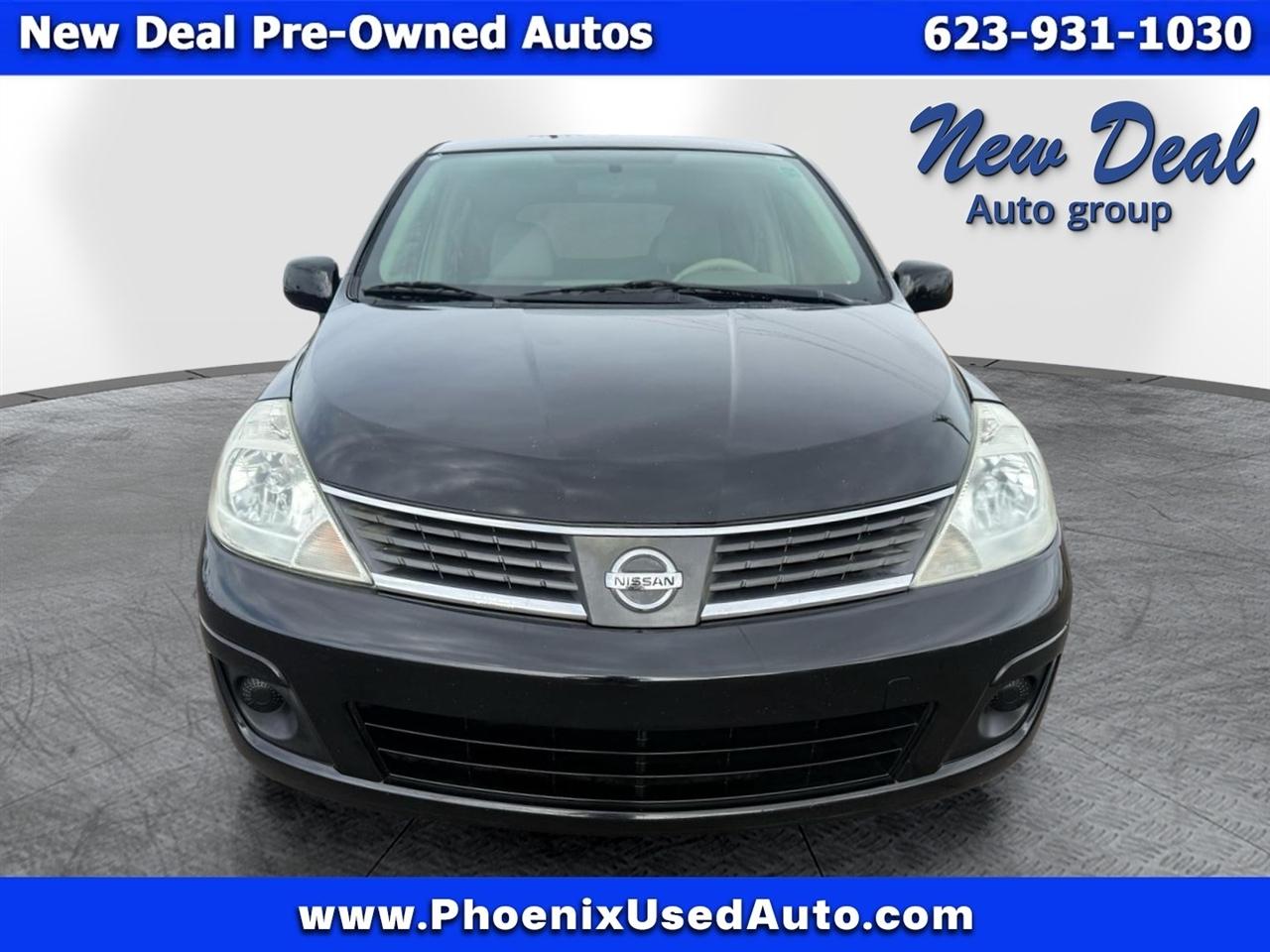 Nissan Versa 1.8 S Hatchback 2009