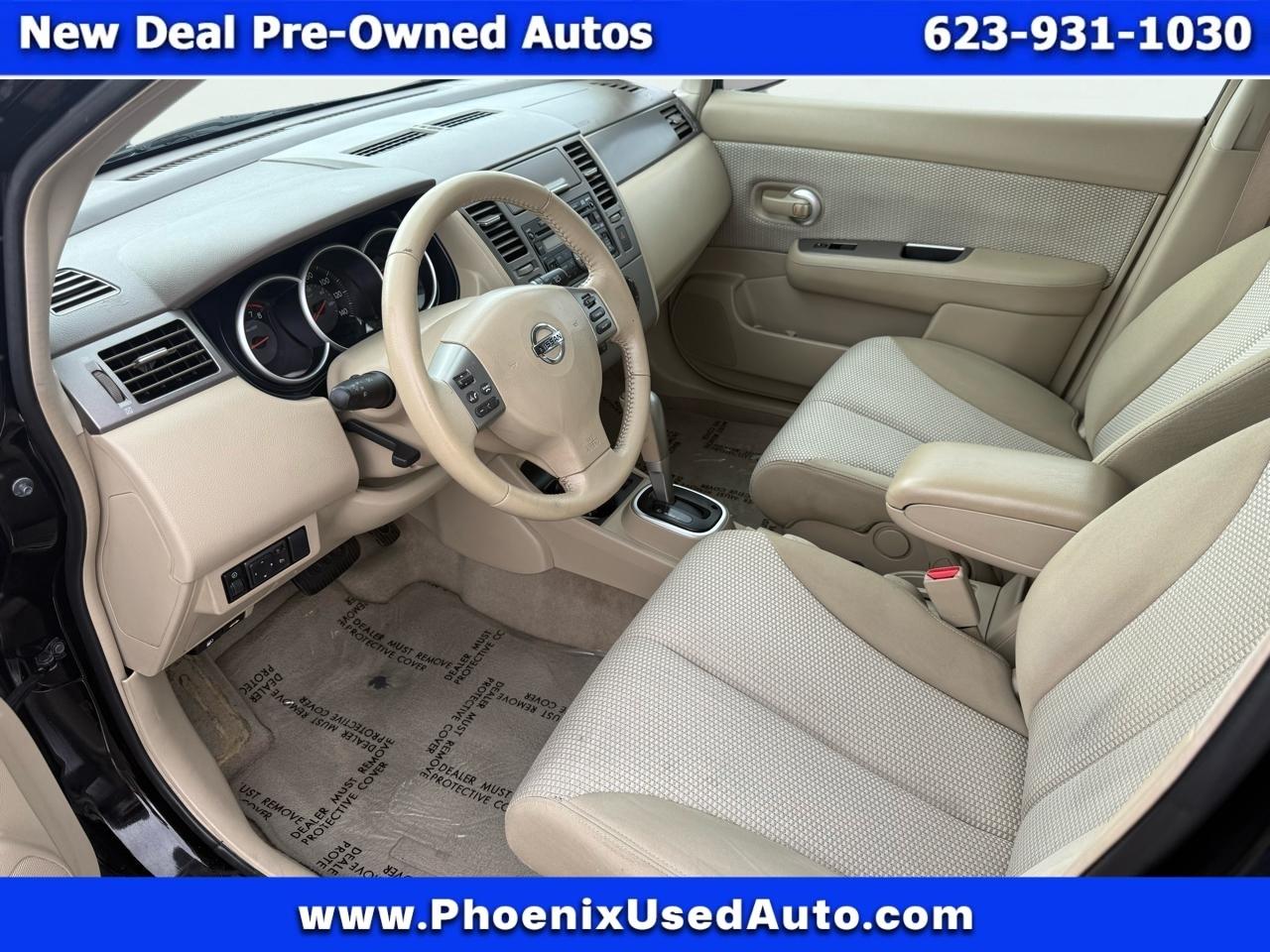 Nissan Versa 1.8 S Hatchback 2009