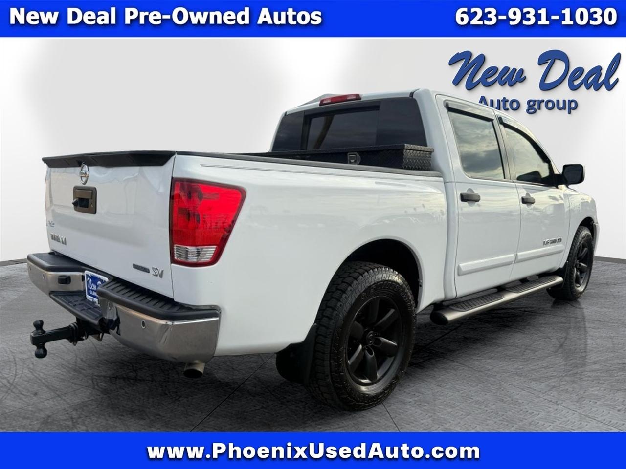 Nissan Titan SV Crew Cab 2WD 2014
