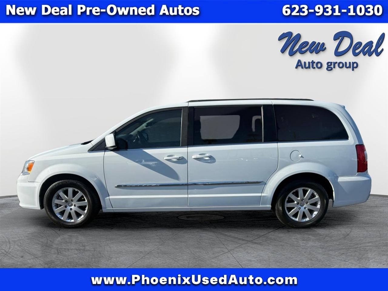 Chrysler Town & Country Touring 2016