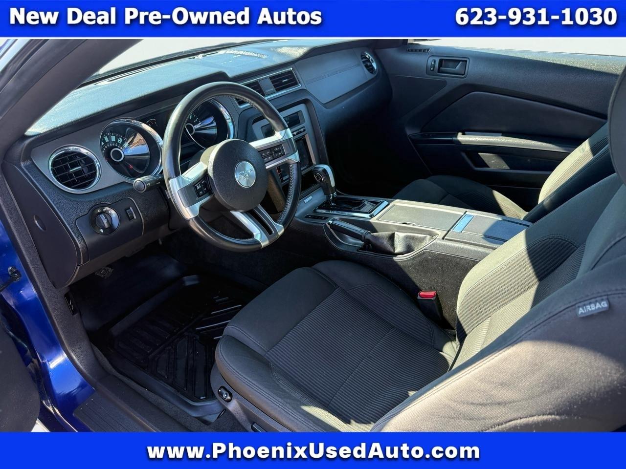 Ford Mustang V6 Coupe 2014