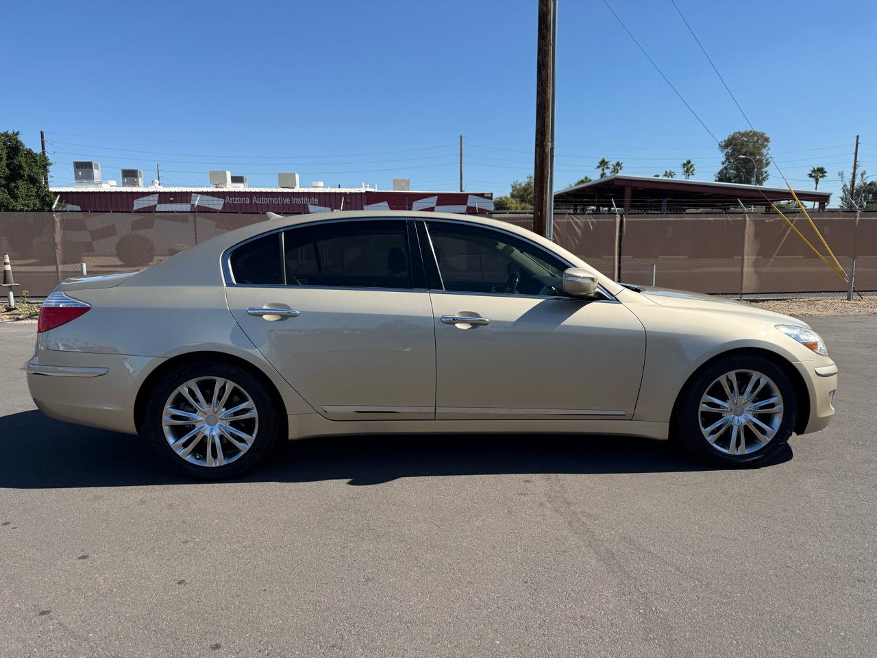 Hyundai Genesis 4.6L 2011