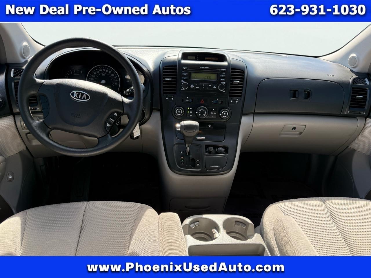 Kia Sedona Base SWB 2007