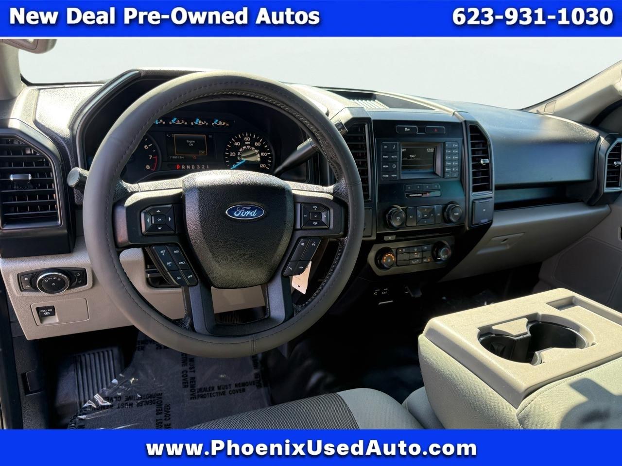 Ford F-150 2WD Reg Cab 126" XL 2015