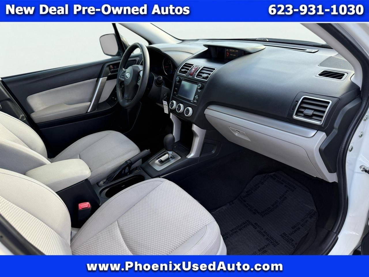 Subaru Forester 2.5i Premium PZEV CVT 2016