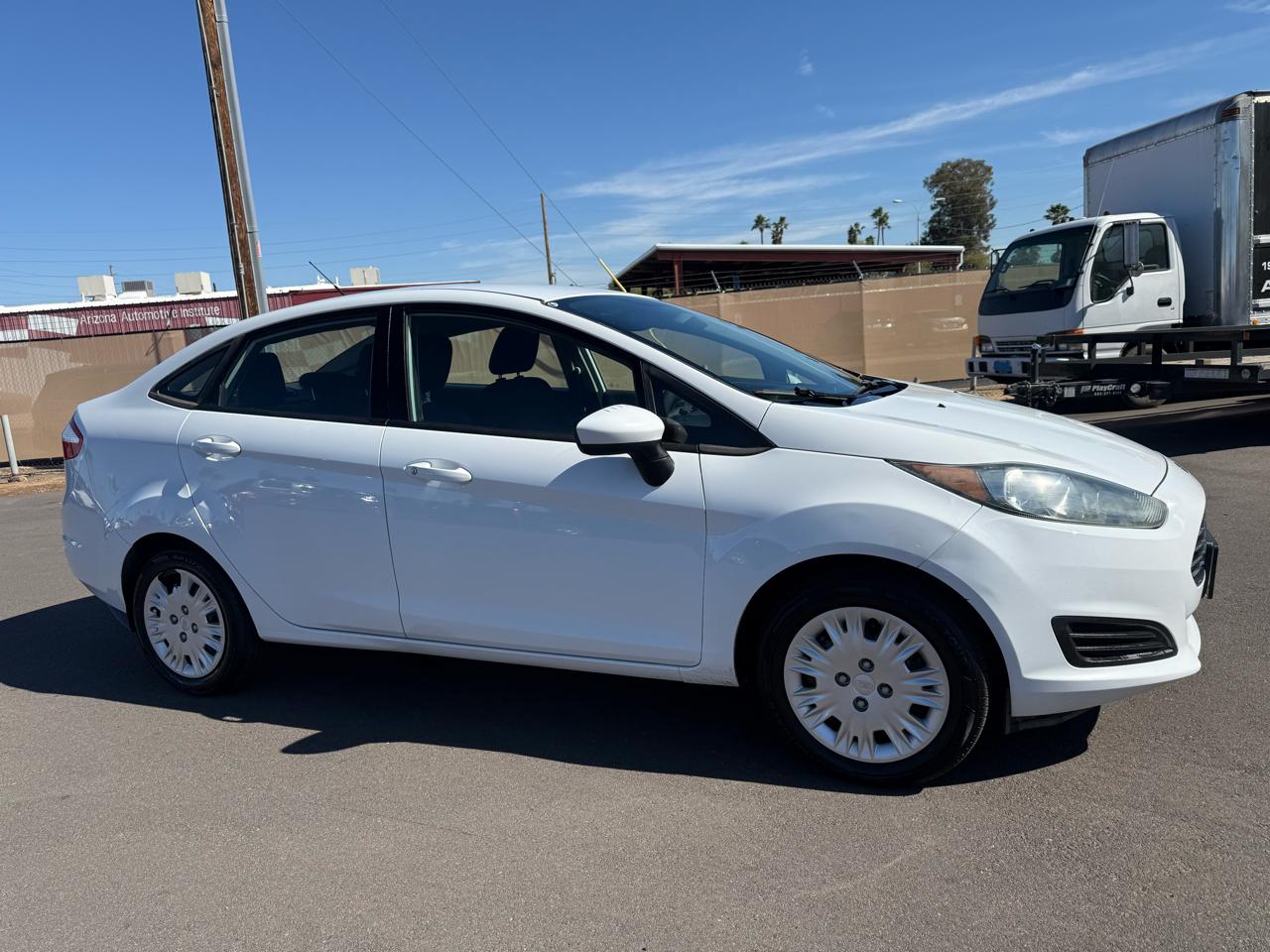 2014 Ford Fiesta S Sedan