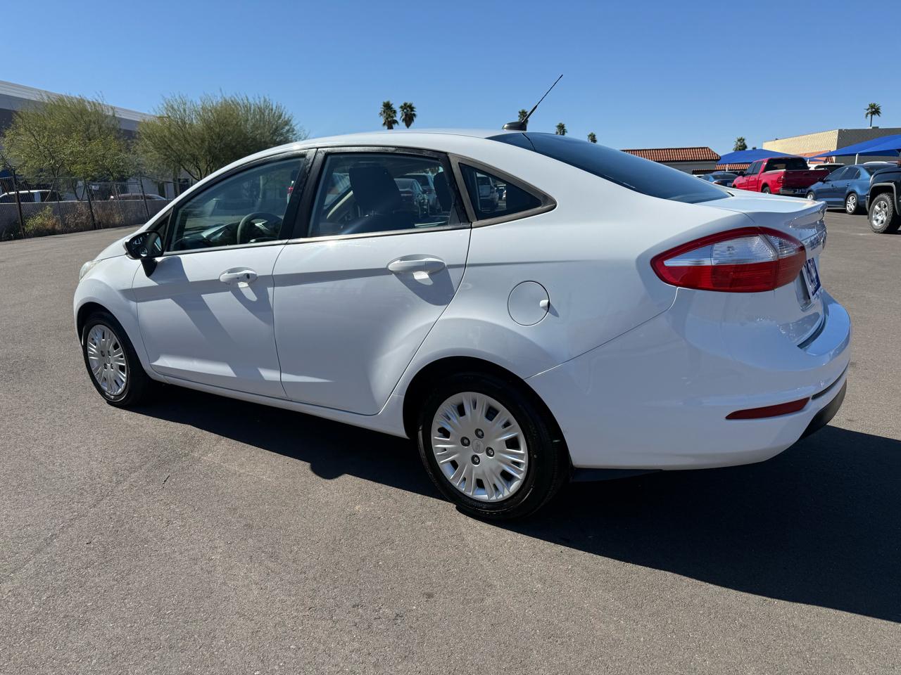 Ford Fiesta S Sedan 2014