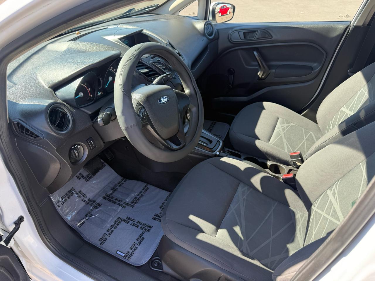 Ford Fiesta S Sedan 2014