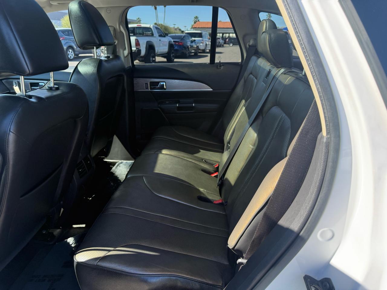 Lincoln MKX FWD 2011