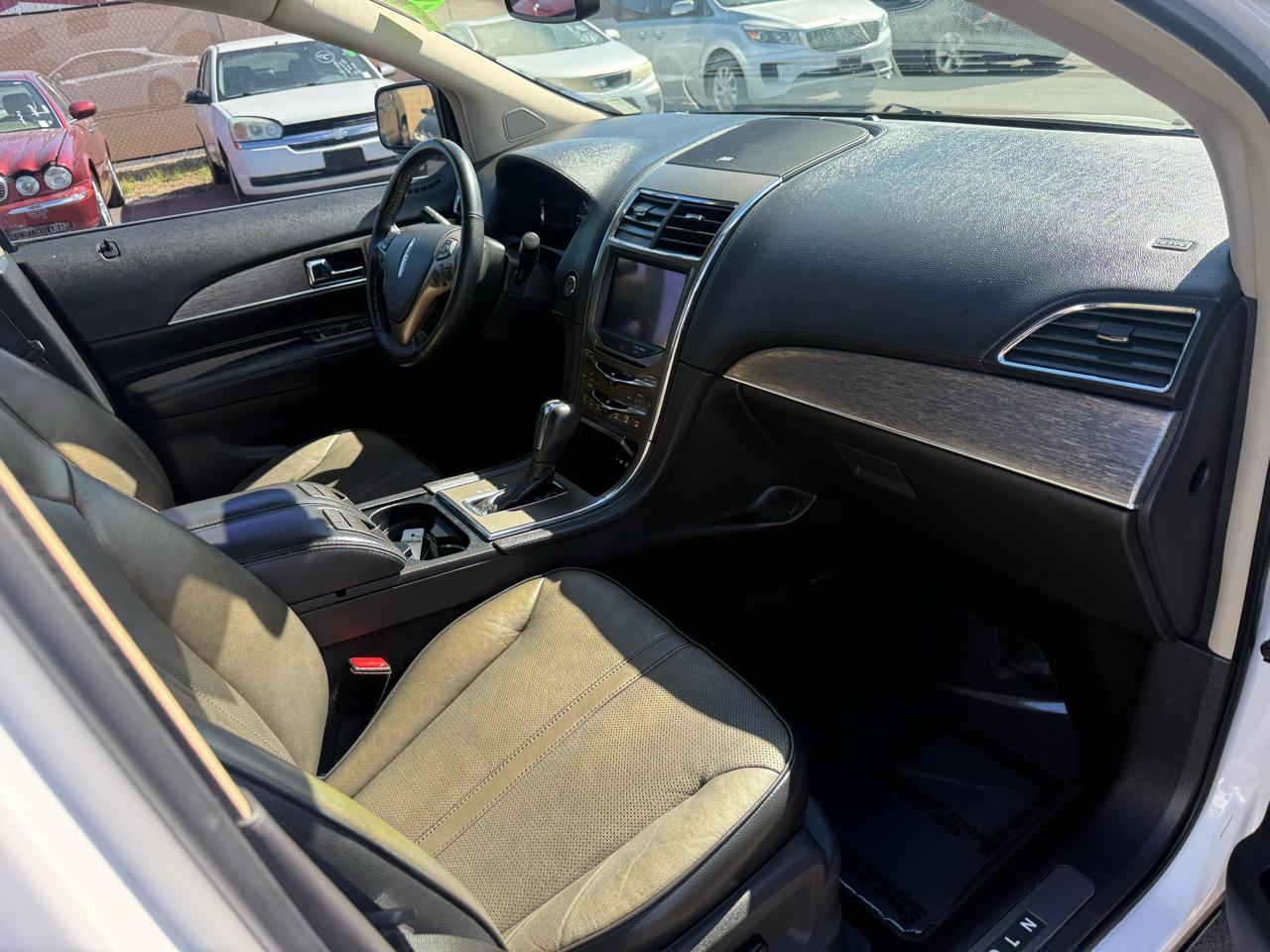 Lincoln MKX FWD 2011