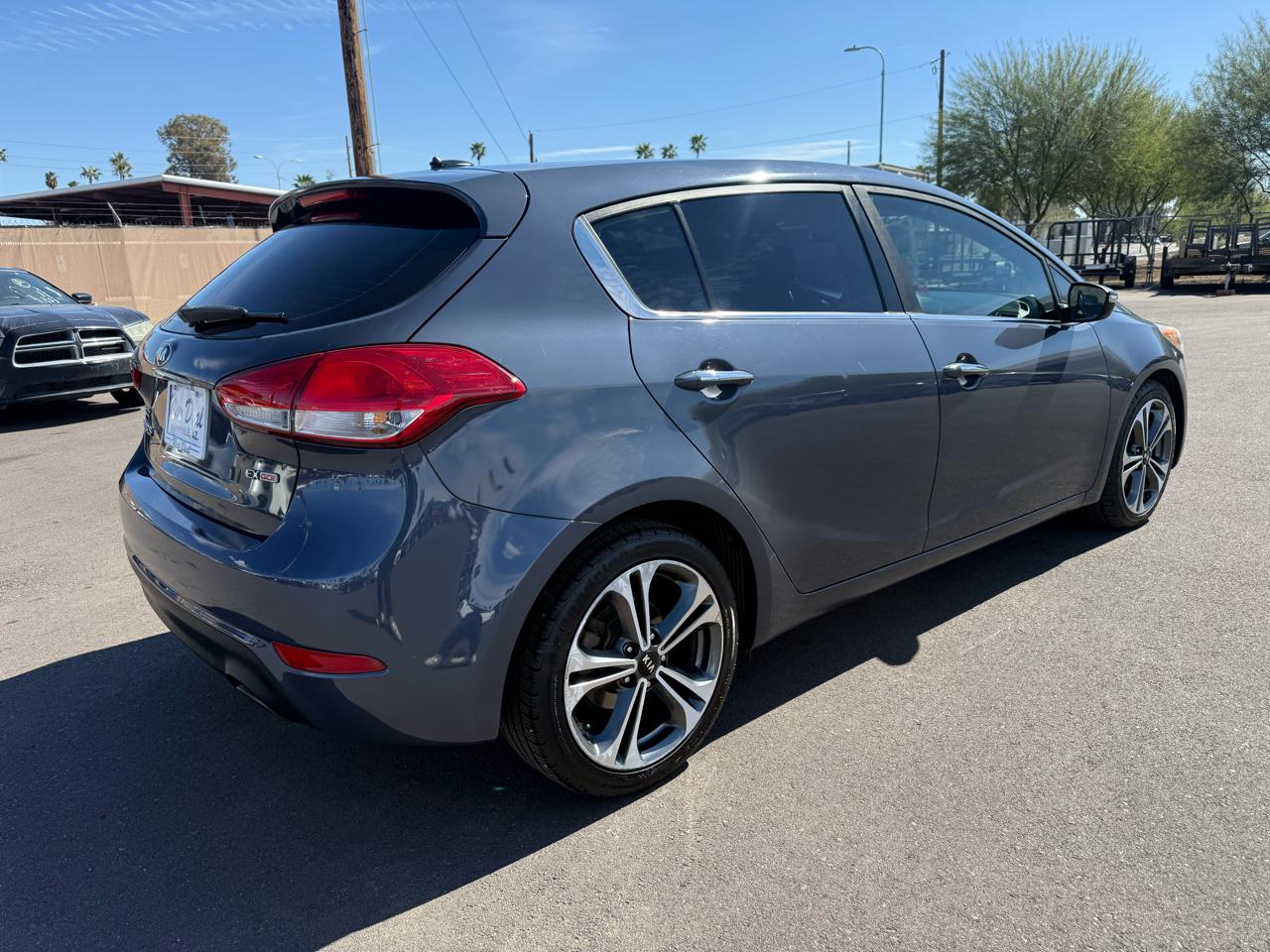 Kia Forte 5-Door EX 2016